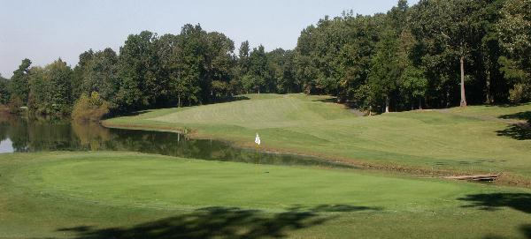 Quarry Hills Golf Hole